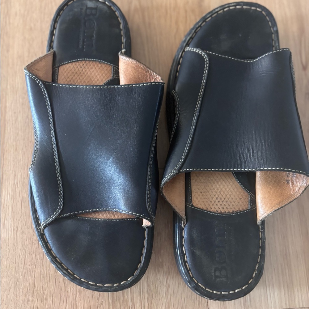 Born leather Black Leather Slide Sandals. Size 10 - Picture 2 of 7